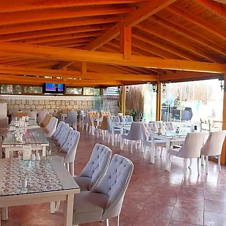 Kemerlihan Deluxe Hotel