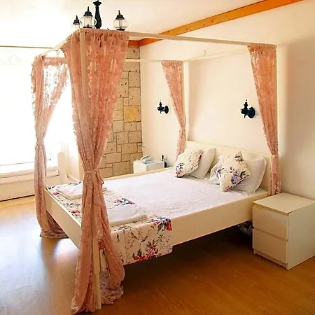 Kemerlihan Deluxe Alaçatı