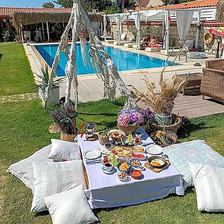 Hotell Kemerlihan Deluxe 3*