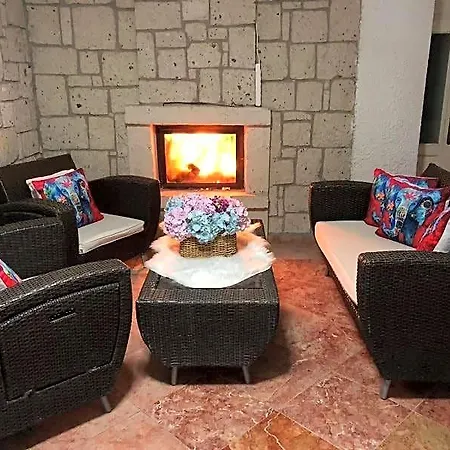 Kemerlihan Deluxe Alaçatı
